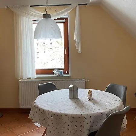 Im Gruenen, Haus Cara, 120m², 4 Zi, Kue, Bad 슈코이디츠