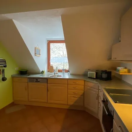 아파트 Im Gruenen, Haus Cara, 120m², 4 Zi, Kue, Bad *